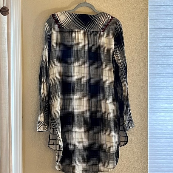 Anthropologie Floreat Embroidered Tunic - Size M - EUC! - Picture 13 of 13